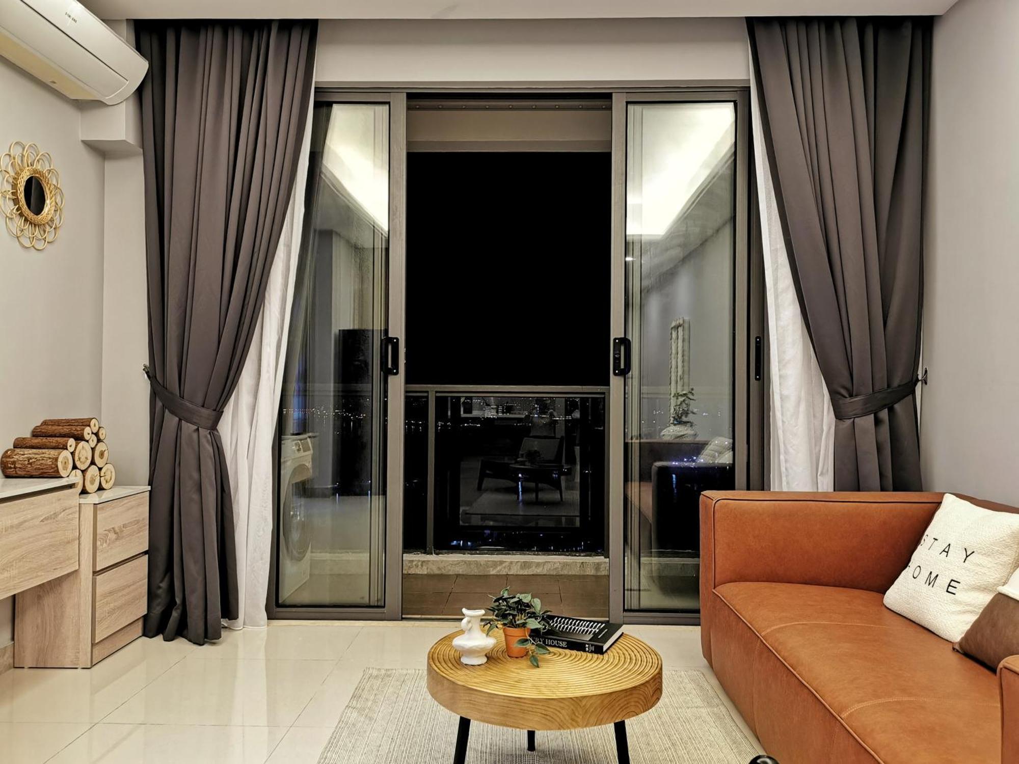 Yussy Homestay At R&F Princess Cove Johor Bahru Exterior photo