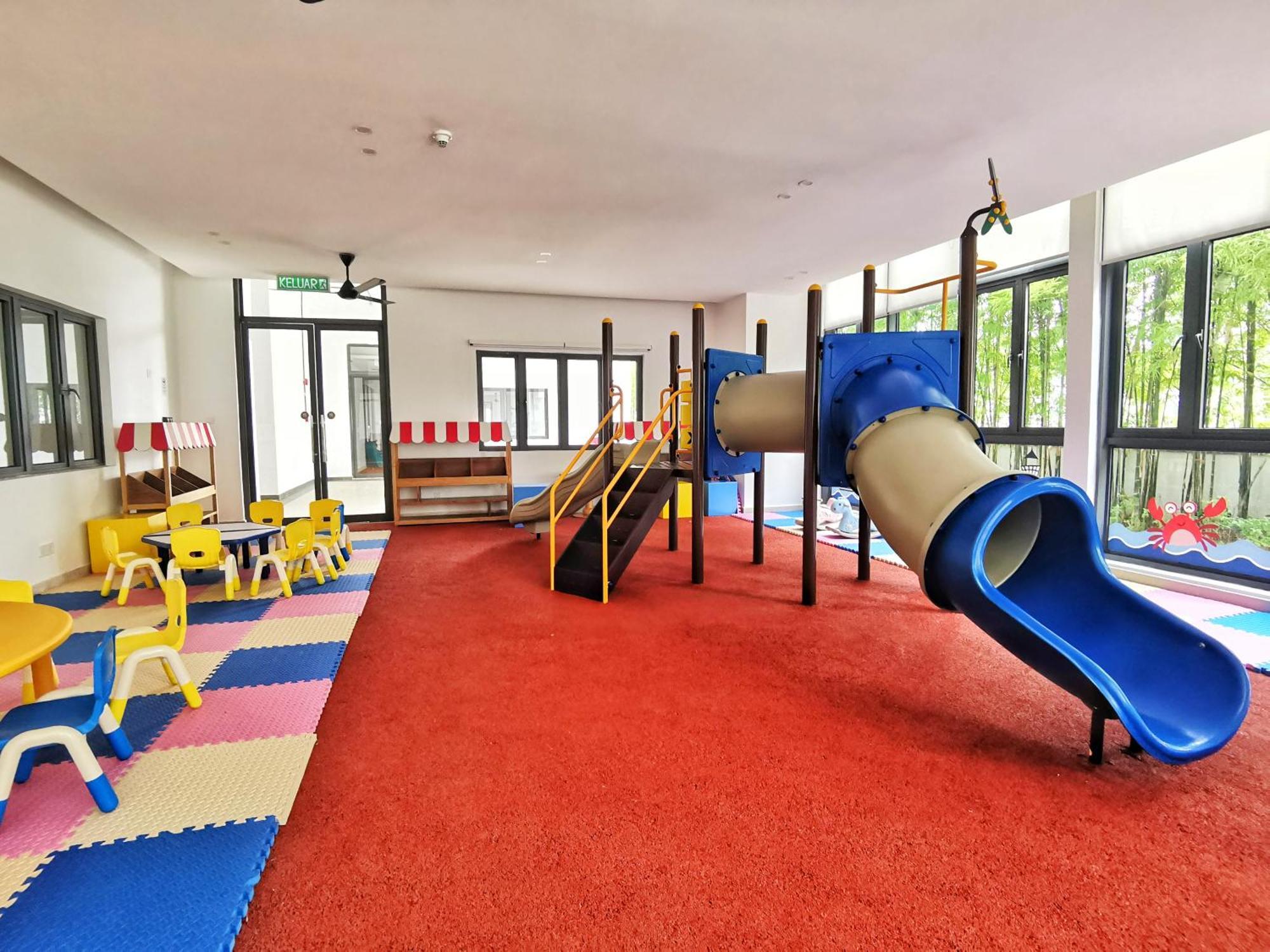Yussy Homestay At R&F Princess Cove Johor Bahru Exterior photo